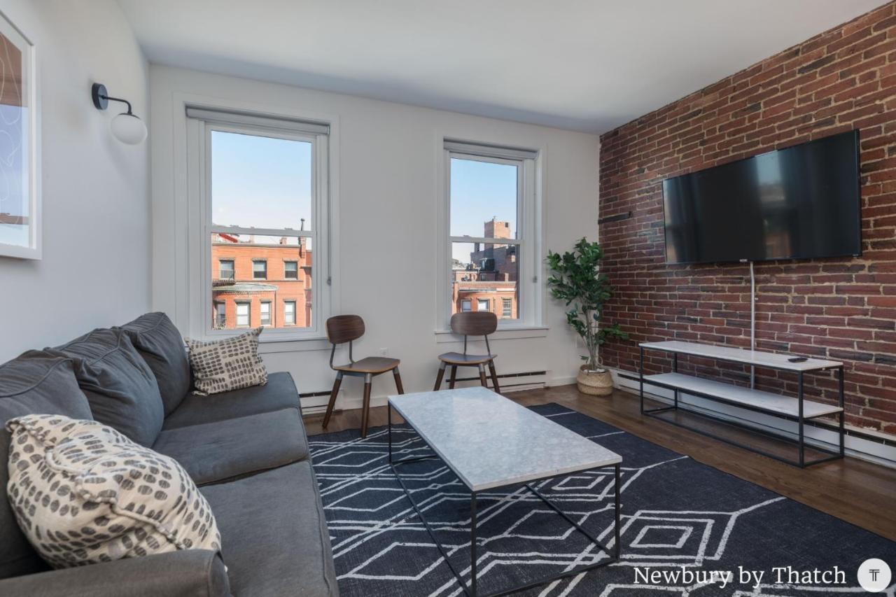 304 Newbury Street By Thatch Бостън Екстериор снимка