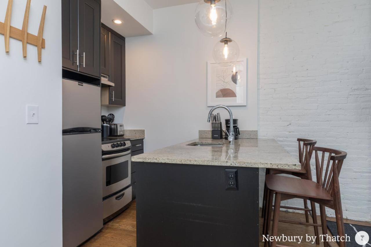 304 Newbury Street By Thatch Бостън Екстериор снимка