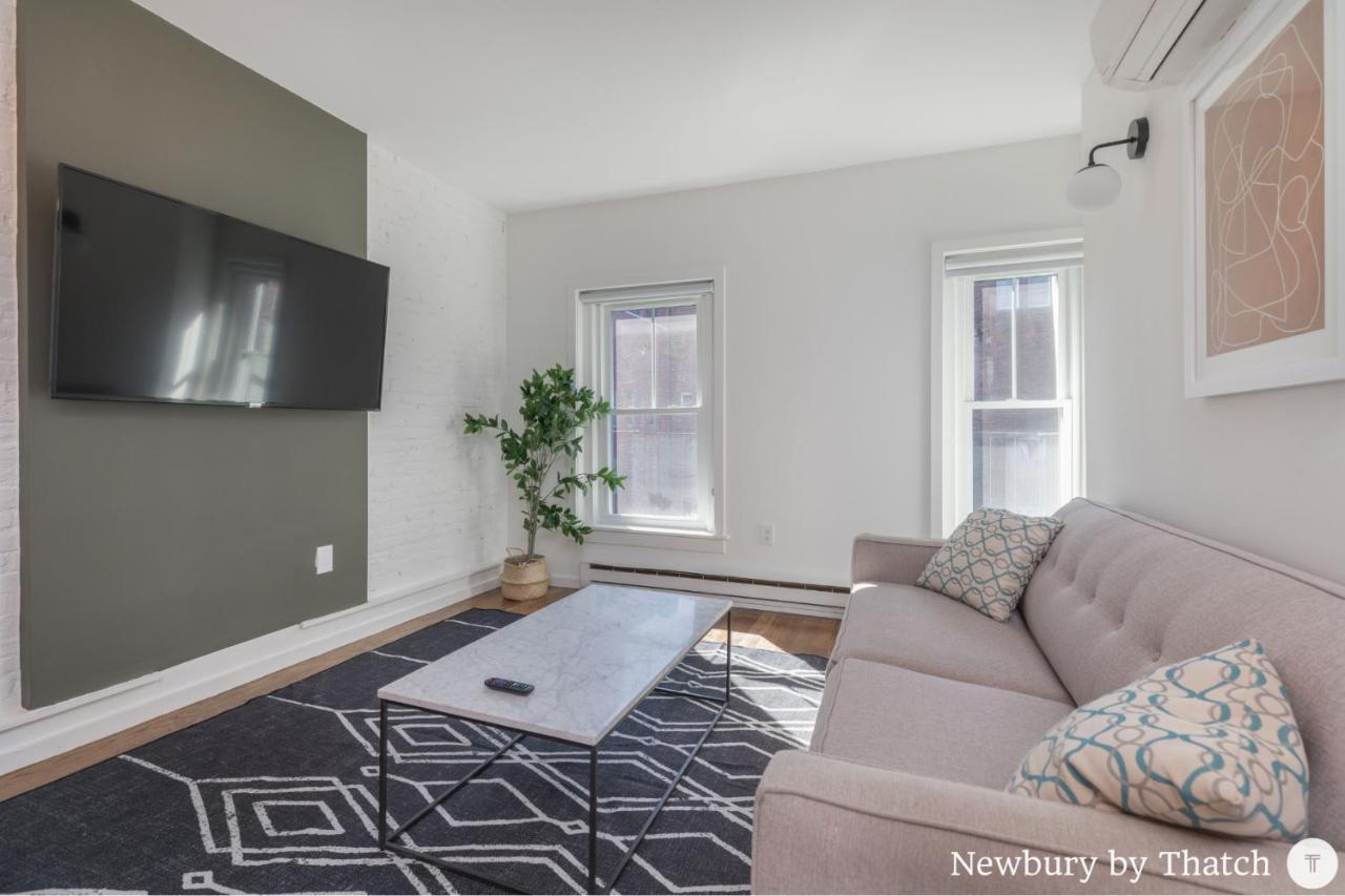 304 Newbury Street By Thatch Бостън Екстериор снимка