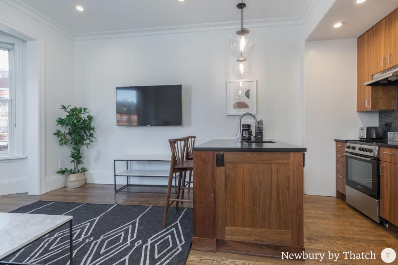 304 Newbury Street By Thatch Бостън Екстериор снимка