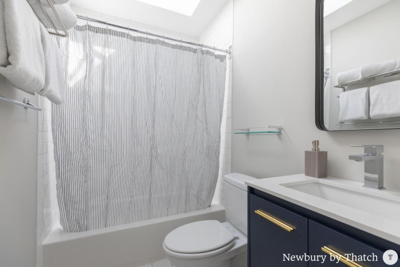 304 Newbury Street By Thatch Бостън Екстериор снимка