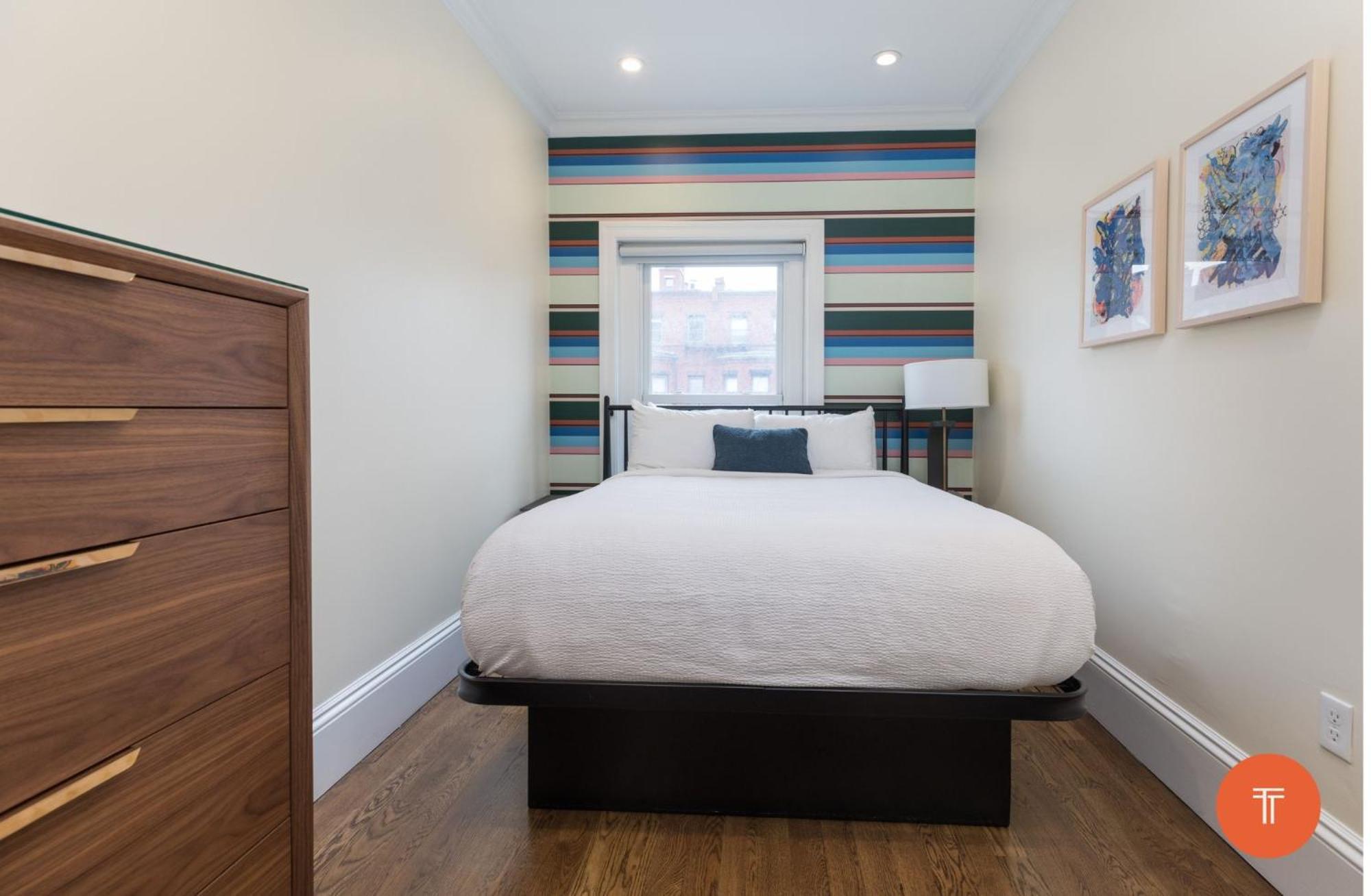 304 Newbury Street By Thatch Бостън Екстериор снимка